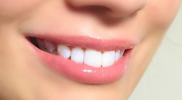 Чистка зубов продлевает жизнь на шесть лет