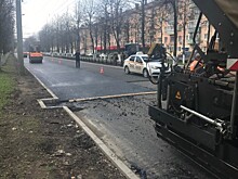 Укладку асфальта на проспекте Ленина в Ярославле планируется завершить к Дню города