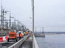 Полностью отремонтировать мост через Волжскую ГЭС обещают к осени