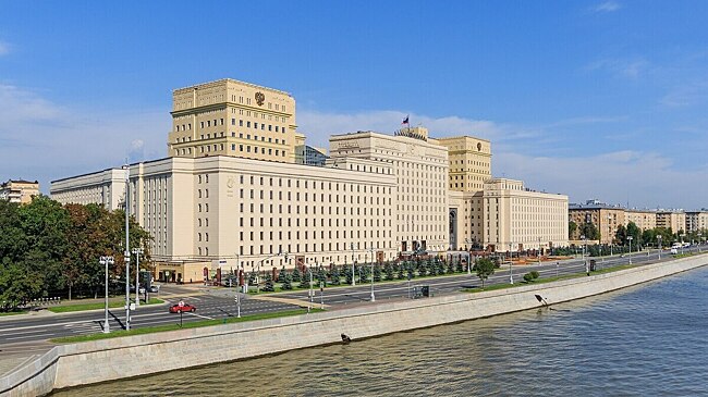 Ключевой переговорщик с Украиной может уйти из Минобороны