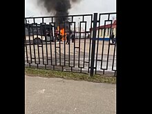 Срочно: на автостанции в Рузе горит автобус