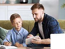 Астролог назвала знаки зодиака, которые считаются самыми заботливыми отцами