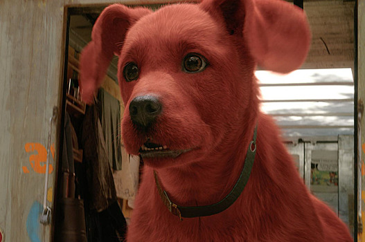 Спасение большого красного пса в финальном трейлере «Клиффорда»