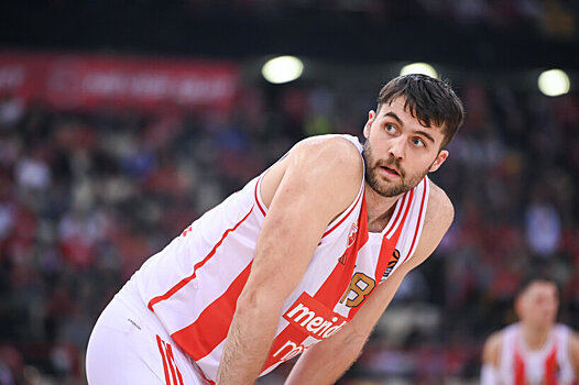 Майк Тоби останется в «Црвене Звезде», Огнен Кузмич покинет команду