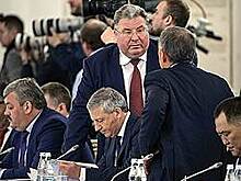 Кампании делят на пятерых