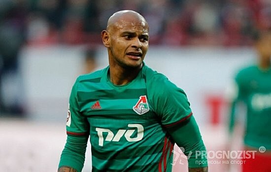 Футболисты "Локомотива" помогли пострадавшим в ДТП