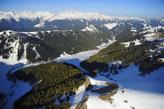 Туристические маршруты закрыли из-за сугробов и заморозков в Кавказском заповеднике