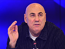 Младшая дочь продюсера Иосифа Пригожина Елизавета приехала в Россию