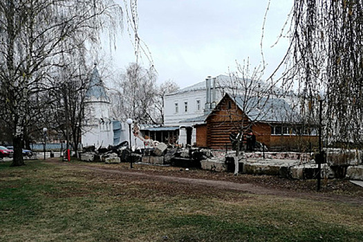 В российском городе рухнула стена монастыря