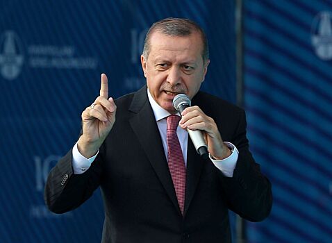 В Турции мужчина прорвался к Эрдогану