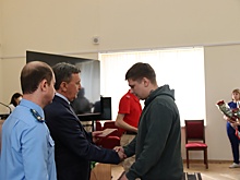 В Волжском семьям погибших участников СВО вручили ордена Мужества
