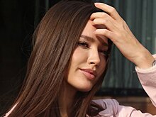 Фанатам не понравилась грудь жены известного футболиста