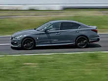 Nissan представил эксклюзивную и функциональную версию своего седана Skyline Nismo