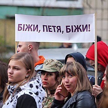 «Лечиться от его чумки придется долго»: соцсети о турне Порошенко по Украине