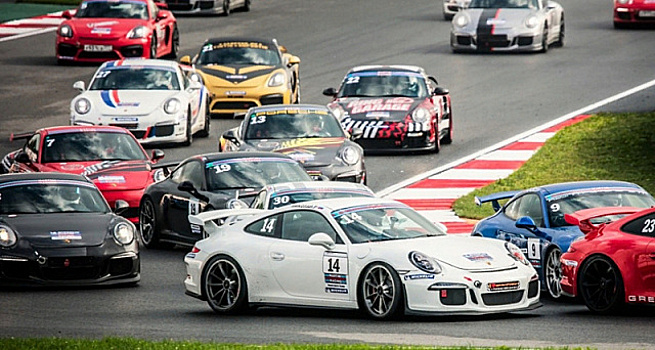 Под Москвой прошел второй этап гонки Porsche Sport Challenge