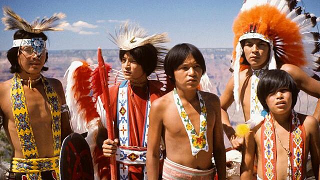 Какое будущее предсказали нам индейцы Хопи