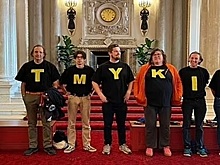Telegraph: антимонархисты в субботу провели акцию протеста в Букингемском дворце