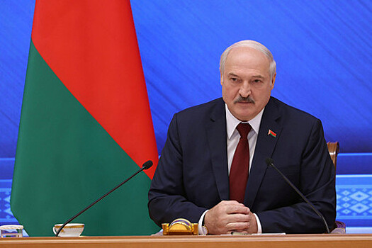 Лукашенко предложил разрешить Всебелорусскому собранию менять конституцию
