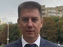 Депутата лишили поста в думе после скандала с родами жены