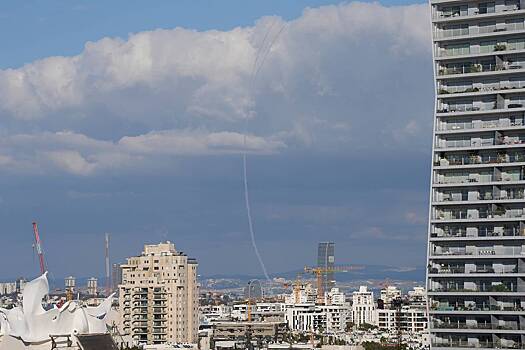 Иран ударил по Тель-Авиву