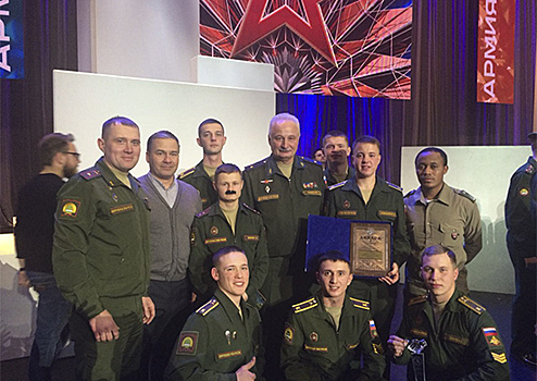 Команда «Осторожно, ДВОКУ» превзошла прошлогодний успех в финале армейской лиги КВН на Кубок министра обороны России