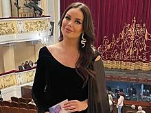 Оксана Фёдорова в красном впечатлила поклонников танцевальным видео