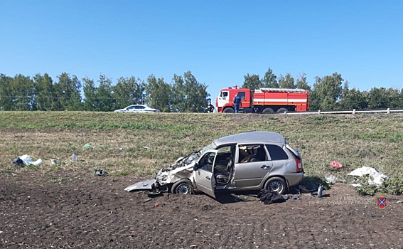С волгоградских дорог в кюветы за сутки слетели три автомобиля: пострадали шесть человек