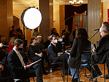 «Три сестры», Sun&Sea, Farm Fatale: в Москве стартует фестиваль «Новый Европейский Театр»