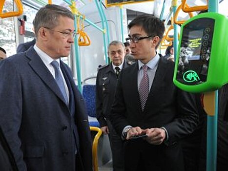 Радий Хабиров высказался о турникетах в автобусах Уфы