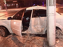 Пьяный водитель «Киа» врезался в столб под Волгоградом