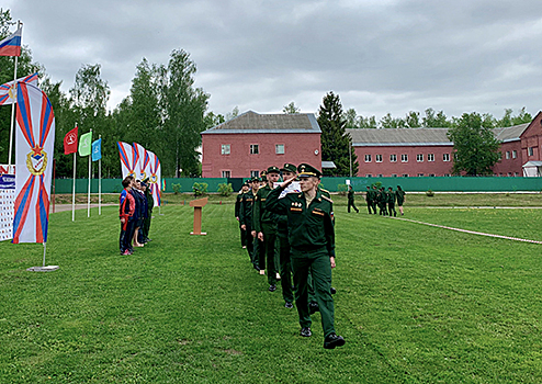 В Истре открыли чемпионат ВС РФ по международному военному пятиборью