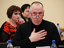 Мэр Кургана предложил депутату-коммунисту устроиться в баню