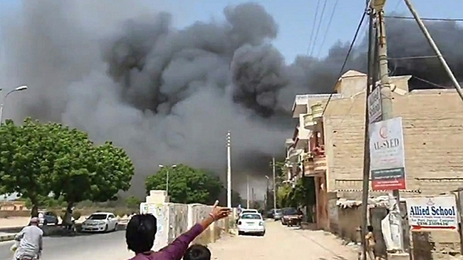 Более 120 человек погибли в результате серии нападений террористов-смертников