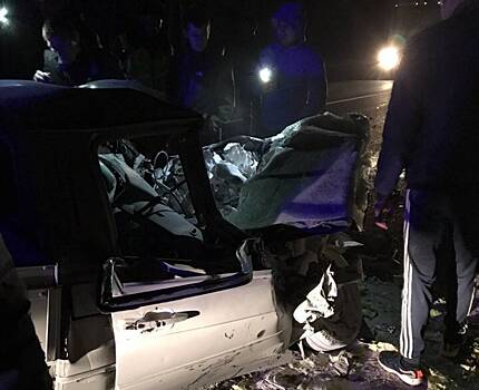 Легковушка влетела в «Газель» у Сокуров. «МЧС его из машины выковыривали»