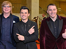 «Иванушки International» сделали ставки, кто родится у Кирилла Туриченко — видео «Super»