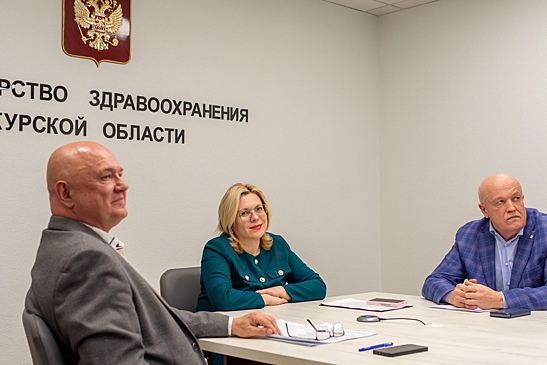 Национальная медицинская палата помогла детям медиков из курского приграничья