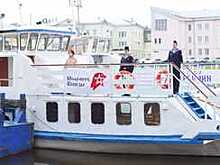 Учебный теплоход передали детскому морскому центру «Меридиан»