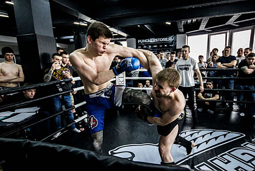 Новички сразились в городском турнире MMA