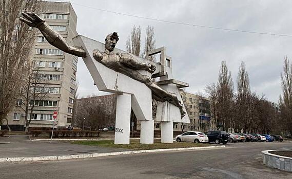 Мэр Курчатова поручил разобраться с чиновницей за слова о «зажравшемся народе»