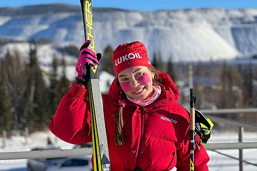 Смирнова выиграла гонку с раздельным стартом на 10 км на втором этапе Кубка России