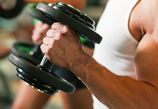 Кардио или силовая: с помощью каких тренировок лучше худеть? Рассказала тренер