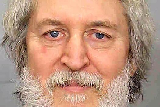 Выяснилось, кем на самом деле был бывший дальнобойщик и торговец свечами