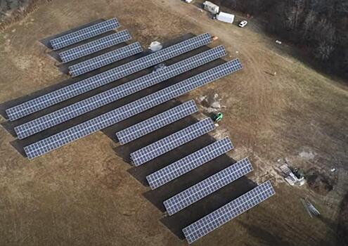 Католическая семинария в США построила солнечную электростанцию в форме креста