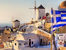 Туроператор Tez Tour заявил, что в Греции русофобии нет