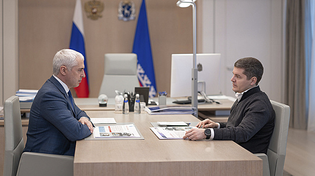 Романов отчитался перед губернатором о ситуации с уборкой снега в Ноябрьске