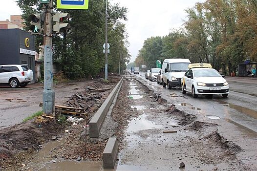В Красноярске проезжую часть на Волжской расширяют до 4 полос