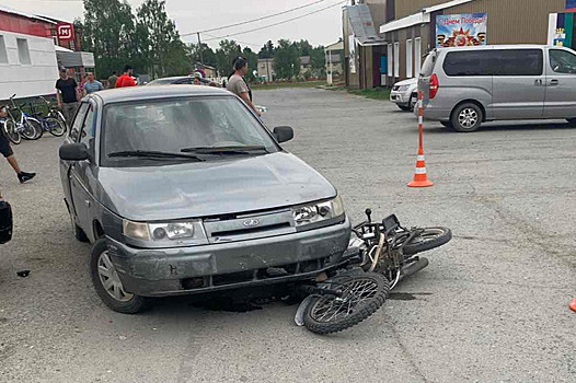 В Тюменской области водители без прав попали в ДТП