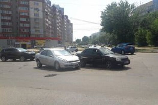 В ДТП на Новоселов в Рязани пострадал подросток