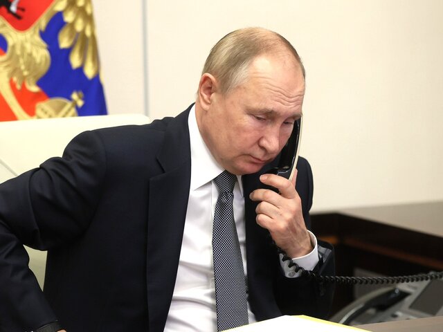 Путин провел телефонный разговор с наследным принцем Саудовской Аравии