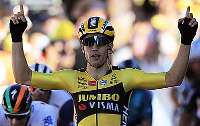 Ван Арт выиграл пятый этап "Тур де Франс"